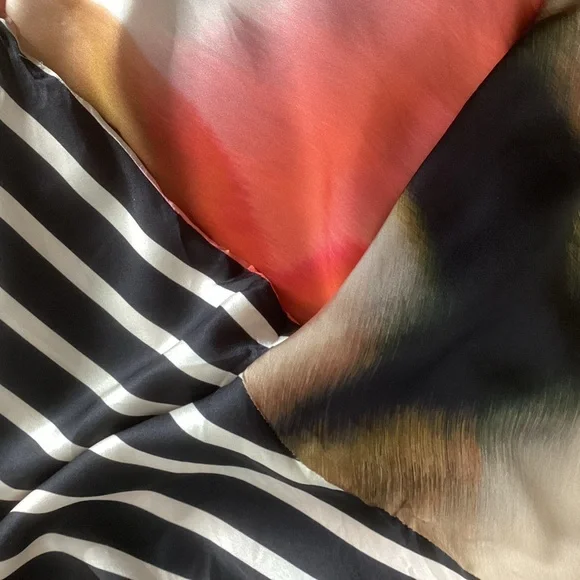 ALEMBIKA Butterfly Tunic Top Mixed Media Crush Satin Lg - Picture 6 of 8